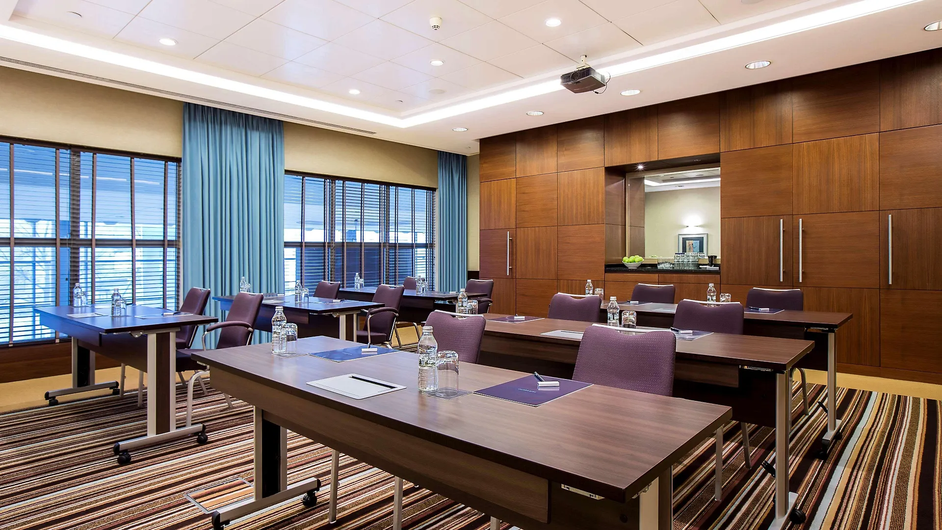 Hilton Warsaw City Hotel