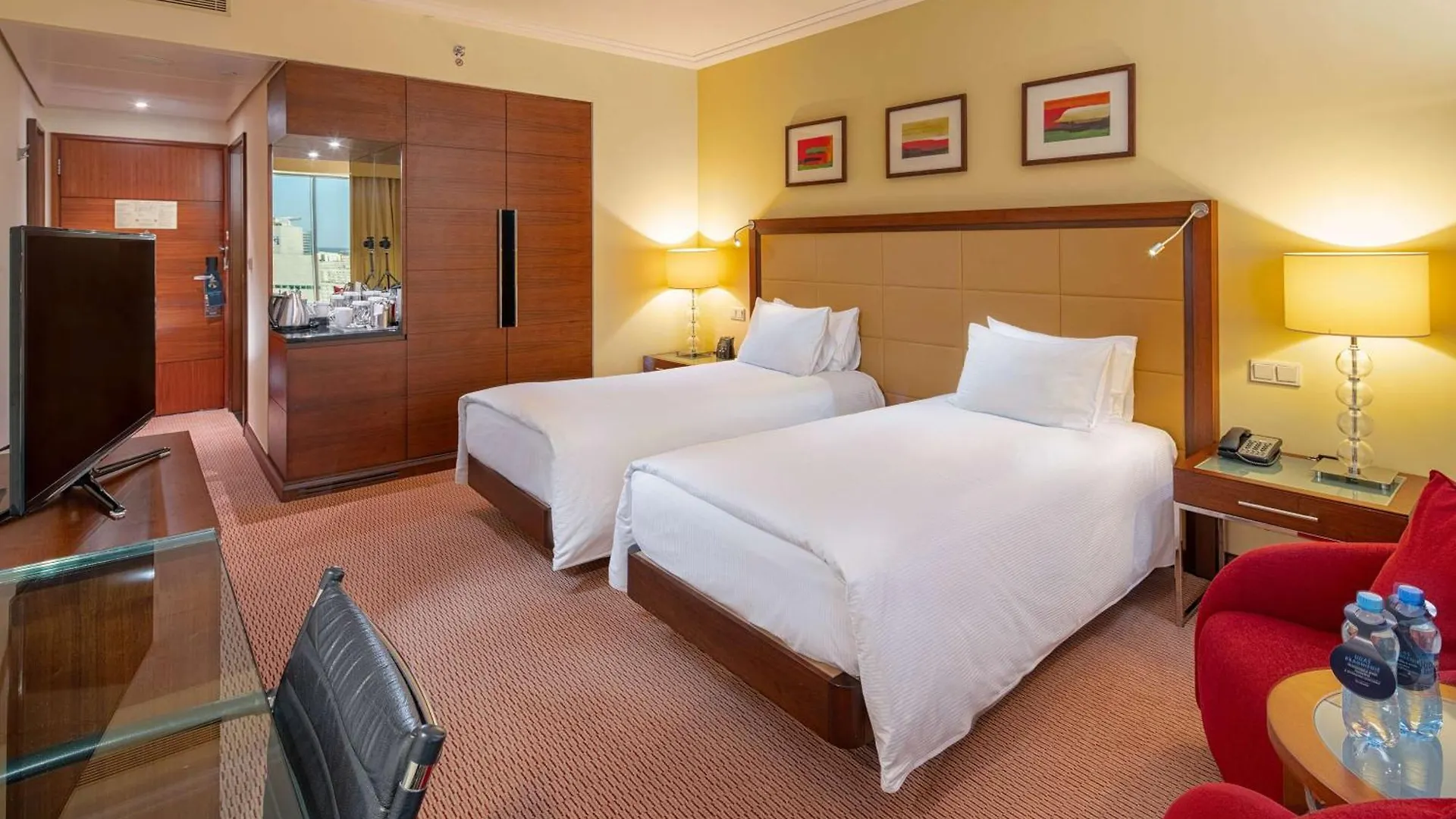 Hilton Warsaw City Hotel 4*,  Poland