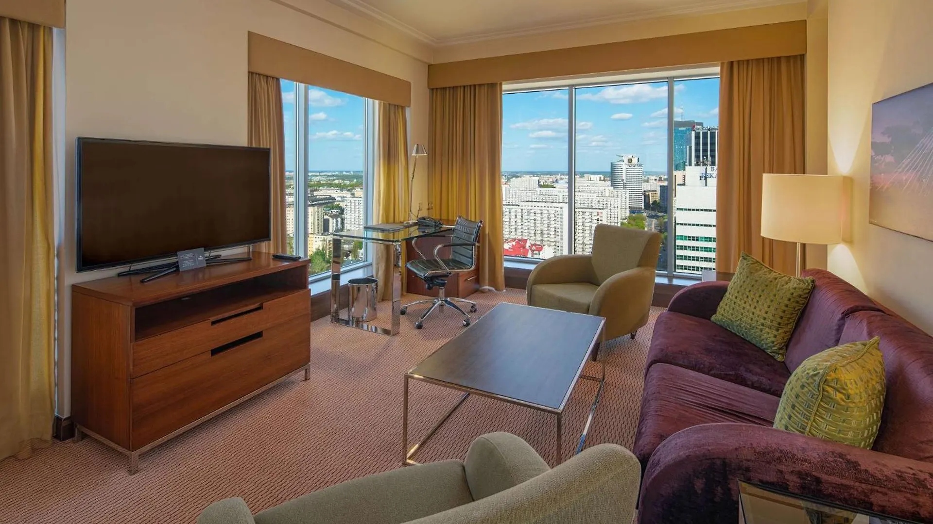 Hilton Warsaw City Hotel