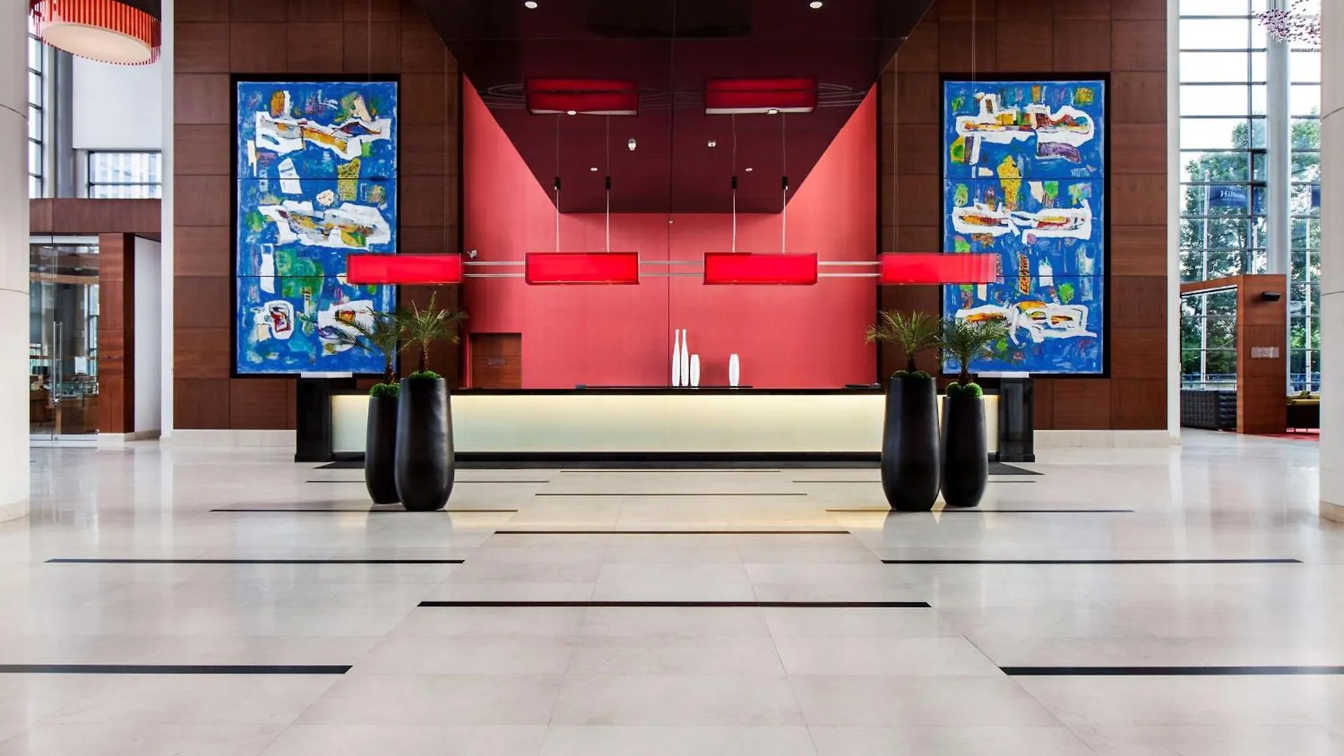 Hilton Warsaw City Hotel 4*,